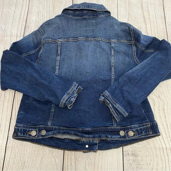 torrid Dark Blue Denim Jacket - Picture 4 of 10